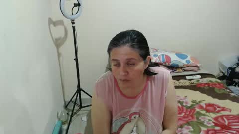 Snapshot of adan_y_eva_bk chatting on 04.26.26 Adan and Eva online show from 04.26.26