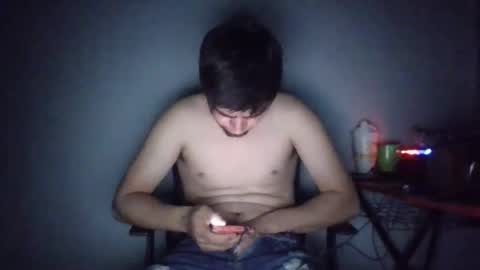 adanflores28 online show from 12.21.25