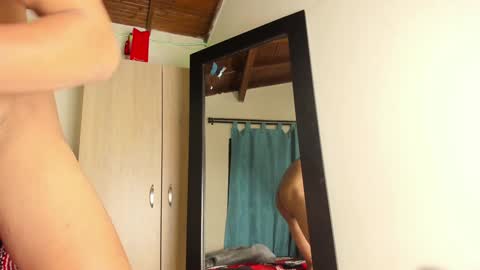 Snapshot of adanxbaby chatting on 01.16.25   online show from 01.16.25