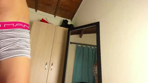 Snapshot of adanxbaby chatting on 02.26.25   online show from 02.26.25