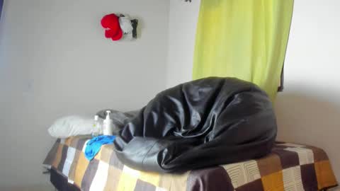   online show from 12.20.25