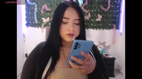Snapshot of adara_cute_69 chatting on 04.16.26 Adara online show from 04.16.26