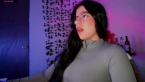 Adara online show from 03.10.25