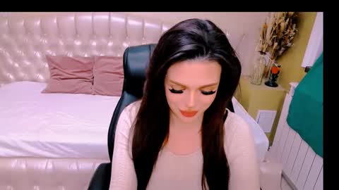 adarubyy online show from 12.19.24