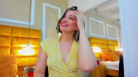 Snapshot of adarussell chatting on 12.21.25 Adda online show from 12.21.25