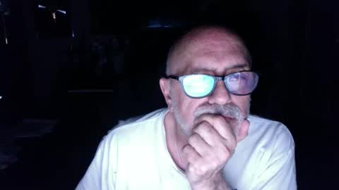 Snapshot of add_me_2 chatting on 05.08.26 add_me_2 online show from 05.08.26