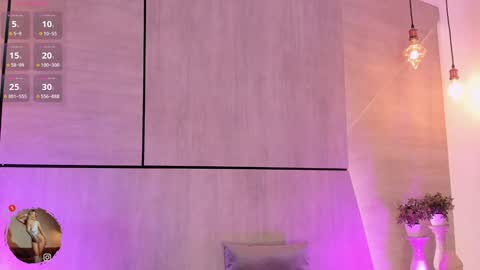 Snapshot of addison_baker chatting on 01.11.25 A D D I S O N online show from 01.11.25