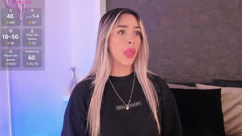 Snapshot of addison_baker chatting on 01.29.25 A D D I S O N online show from 01.29.25