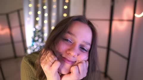 Snapshot of addy_moon chatting on 12.31.24 Addy online show from 12.31.24