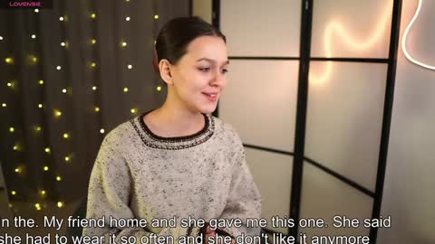 Snapshot of addy_moon chatting on 01.18.25 Addy online show from 01.18.25