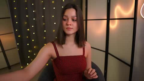 Snapshot of addy_moon chatting on 02.27.25 Addy online show from 02.27.25