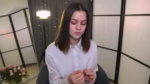 Snapshot of addy_moon chatting on 03.09.25 Addy online show from 03.09.25