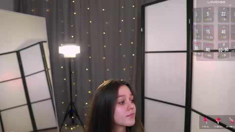 Snapshot of addy_moon chatting on 03.09.25 Addy online show from 03.09.25