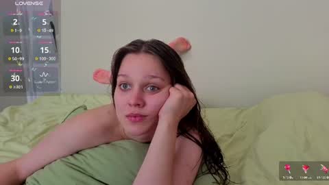 Snapshot of addy_moon chatting on 07.29.26 Addy online show from 07.29.26