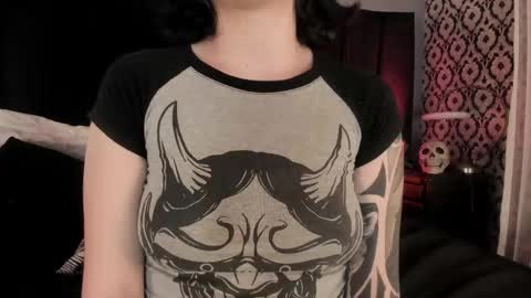 Snapshot of adeelinee chatting on 01.13.26 Ade online show from 01.13.26