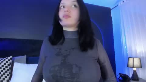 Snapshot of adeelinee chatting on 07.14.26 Ade online show from 07.14.26