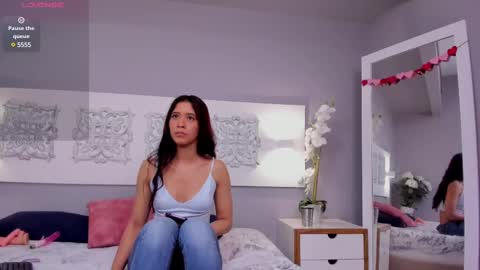 Adela Worsth online show from 02.28.25