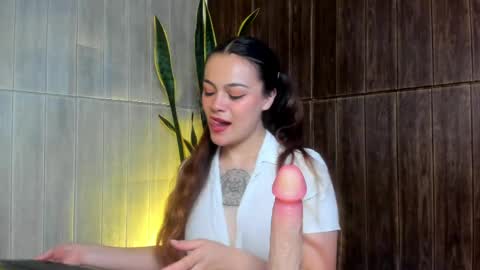 ADELAIN online show from 04.15.26