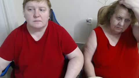 Snapshot of adelandsofia chatting on 02.08.26 AdelAndSofia online show from 02.08.26