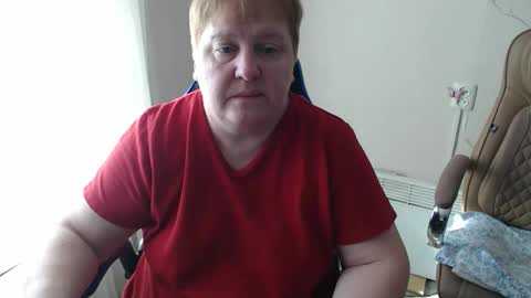 Snapshot of adelandsofia chatting on 02.28.26 AdelAndSofia online show from 02.28.26