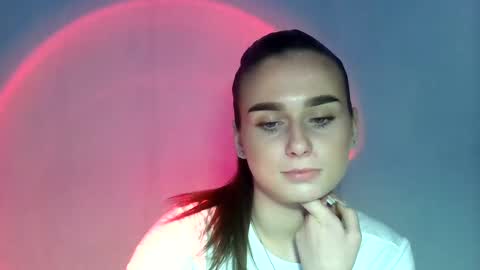 Snapshot of adele_amore chatting on 02.24.25 Adele Amore online show from 02.24.25