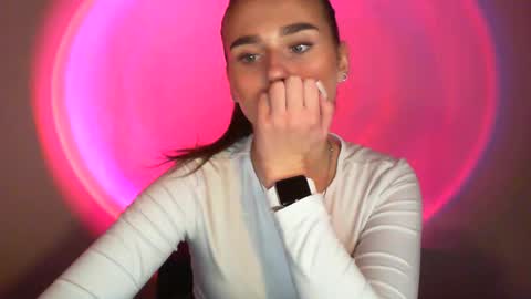 Snapshot of adele_amore chatting on 02.24.25 Adele Amore online show from 02.24.25