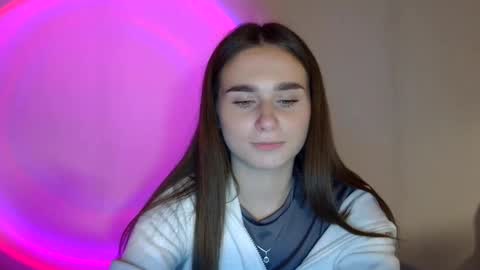 Snapshot of adele_amore chatting on 02.25.25 Adele Amore online show from 02.25.25