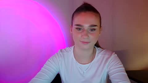 Snapshot of adele_amore chatting on 03.02.25 Adele Amore online show from 03.02.25