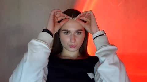 Snapshot of adele_amore chatting on 03.07.25 Adele Amore online show from 03.07.25