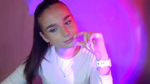 Snapshot of adele_amore chatting on 03.08.25 Adele Amore online show from 03.08.25