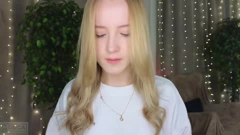 Adele online show from 02.15.25