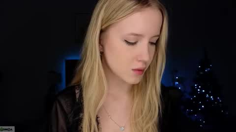 Snapshot of adele_armas chatting on 01.16.26 Adele online show from 01.16.26