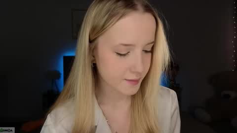 Snapshot of adele_armas chatting on 02.19.26 Adele online show from 02.19.26