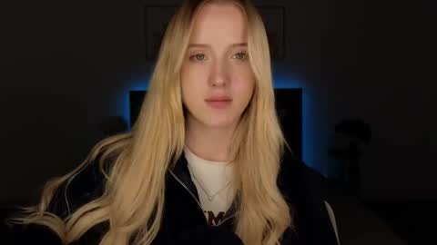 Snapshot of adele_armas chatting on 05.11.26 Adele online show from 05.11.26