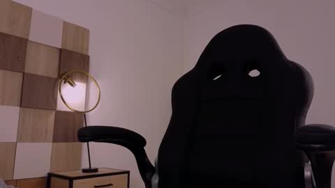 Andrea online show from 10.23.25