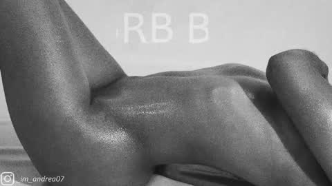 Snapshot of adele_carter_ chatting on 05.11.26 Andrea online show from 05.11.26