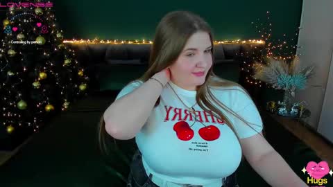Snapshot of adele_sugar chatting on 01.11.25 Your Adele online show from 01.11.25