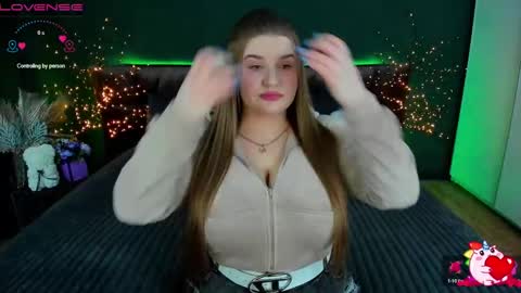 Snapshot of adele_sugar chatting on 02.20.25 Your Adele online show from 02.20.25