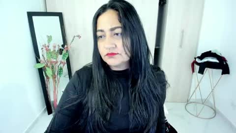 Snapshot of adele_sweett chatting on 05.12.26 Carolina online show from 05.12.26
