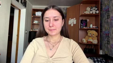 Poly online show from 04.01.26