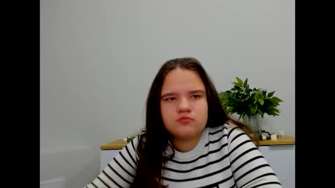 adelecruzz online show from 02.04.25