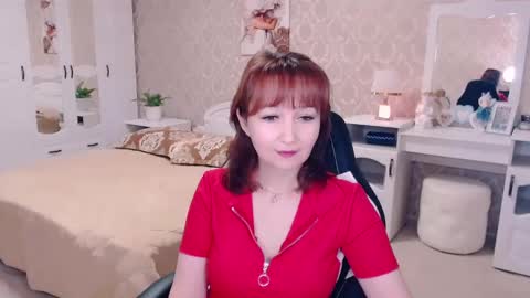 AdeleMoran online show from 01.18.25