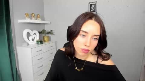 Snapshot of adelesolo chatting on 02.20.26 Adele online show from 02.20.26