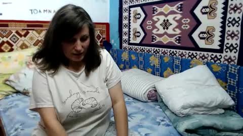 Larisa online show from 10.03.25
