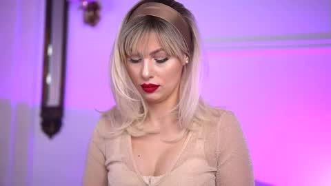 Snapshot of adelineking chatting on 03.03.25 Ade online show from 03.03.25