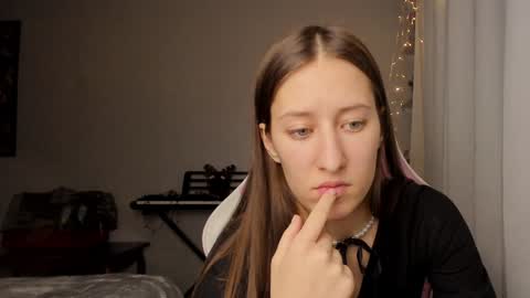 Adell online show from 12.26.24