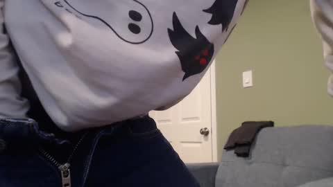 Snapshot of adequate_cock chatting on 10.31.25 adequate_cock online show from 10.31.25