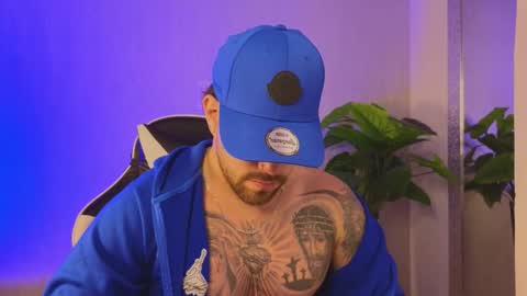 Ades online show from 12.05.25