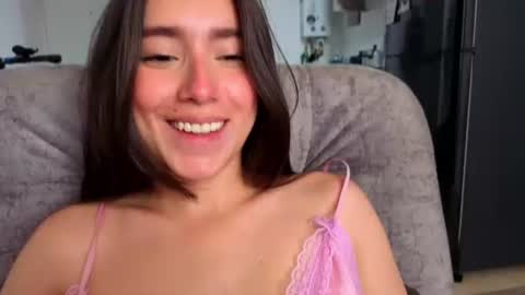Snapshot of adhara_kitten chatting on 06.17.26 Adhara online show from 06.17.26