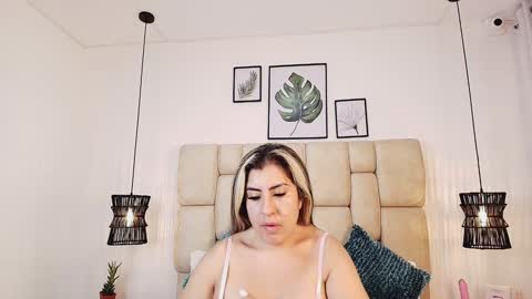 Snapshot of adharasmithh chatting on 01.18.25 AdharaSmithh online show from 01.18.25